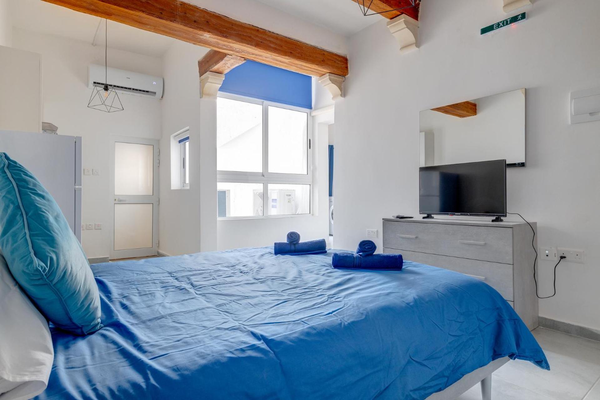 Charming Close To The Promenade Apartment *
